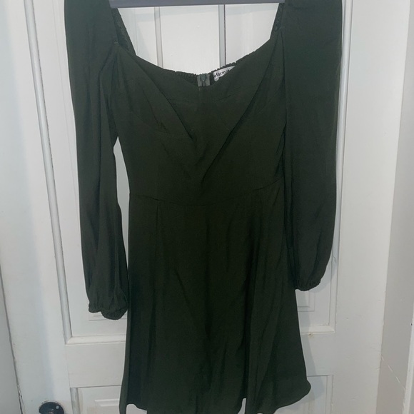 Reformation Mochi Long Sleeve Dress - Picture 4 of 5